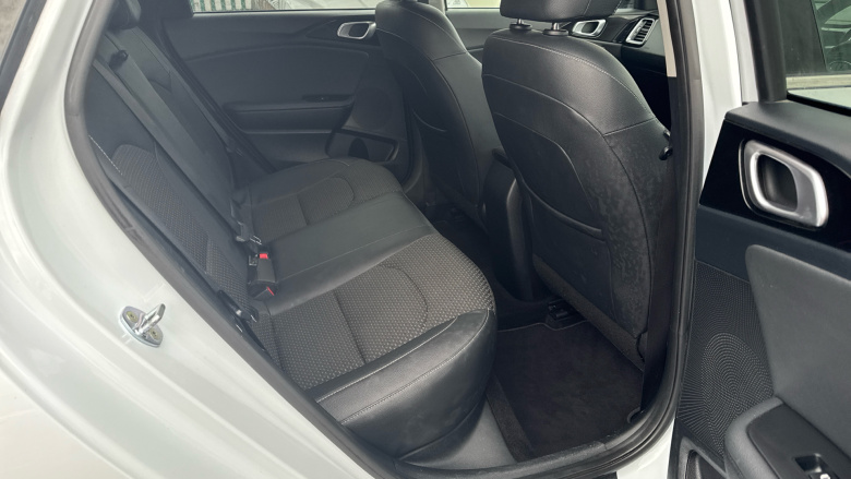 Kia Ceed 1.4T GDi ISG 3 5dr Petrol Hatchback